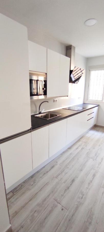 Train Station & Port Malaga In Apartment Екстериор снимка