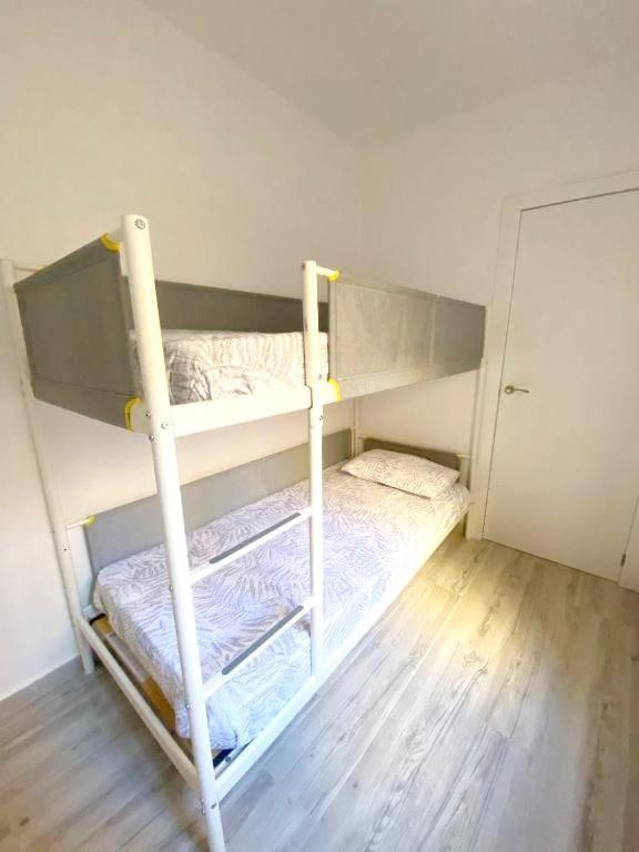 Train Station & Port Malaga In Apartment Екстериор снимка