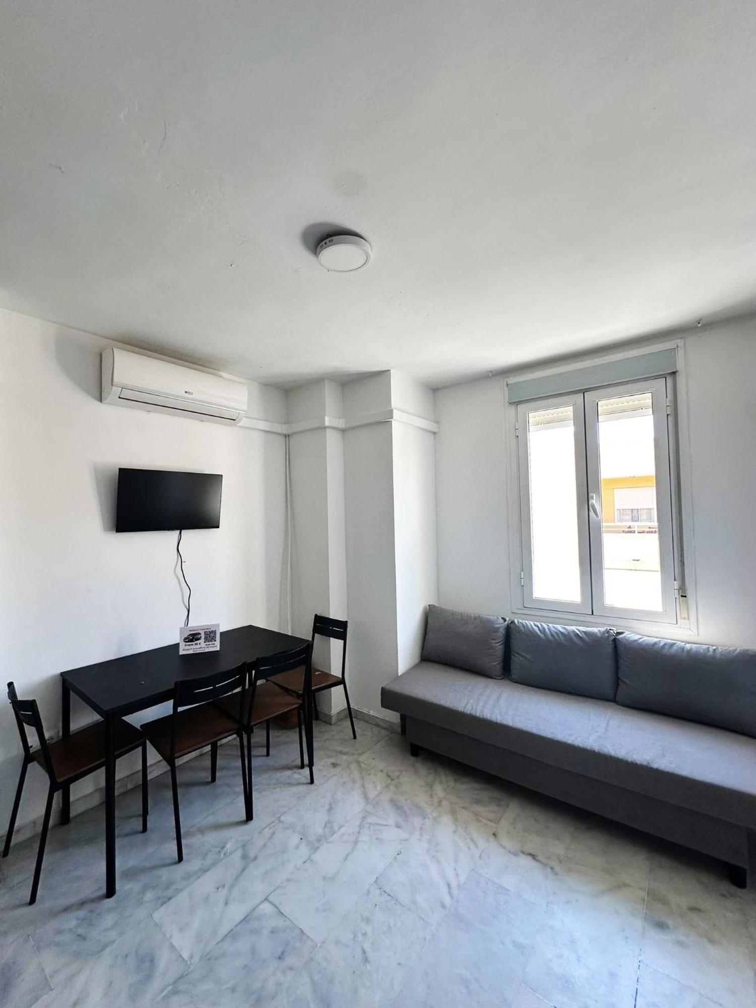Train Station & Port Malaga In Apartment Екстериор снимка
